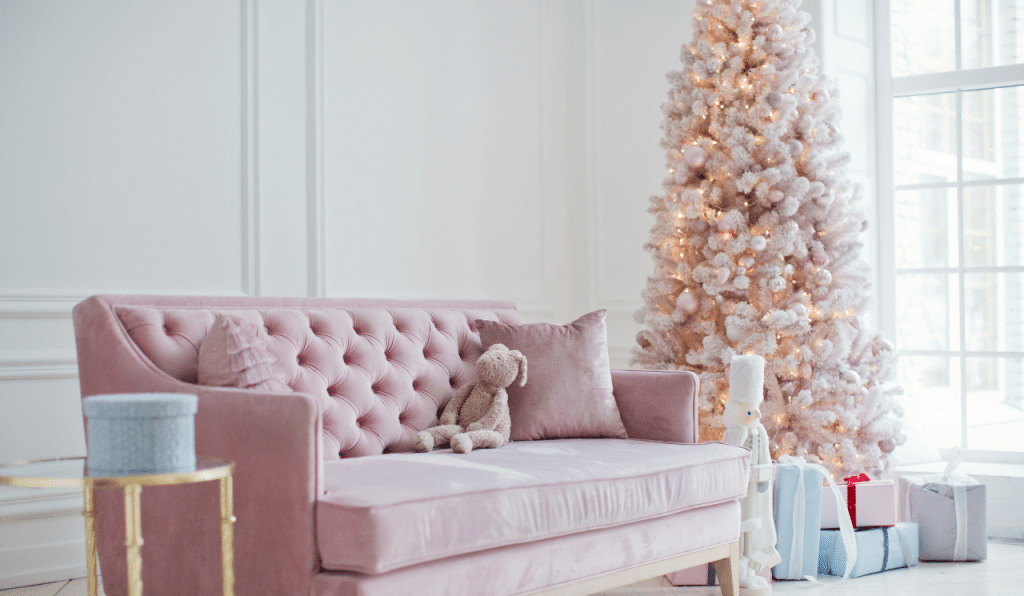 10 Themes To Decorate Your Christmas Tree